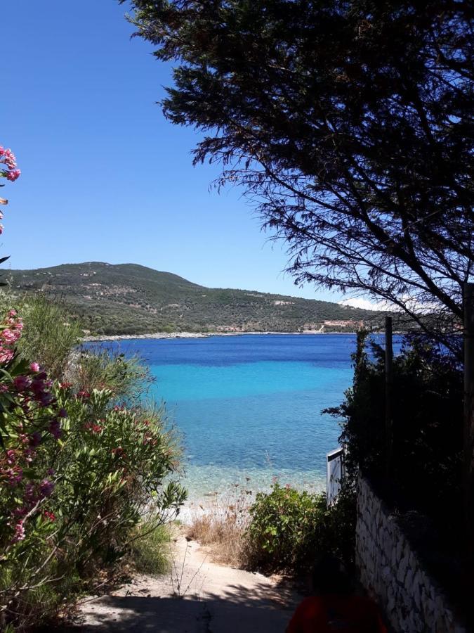 Vkastri Aparthotel Vassiliki Esterno foto