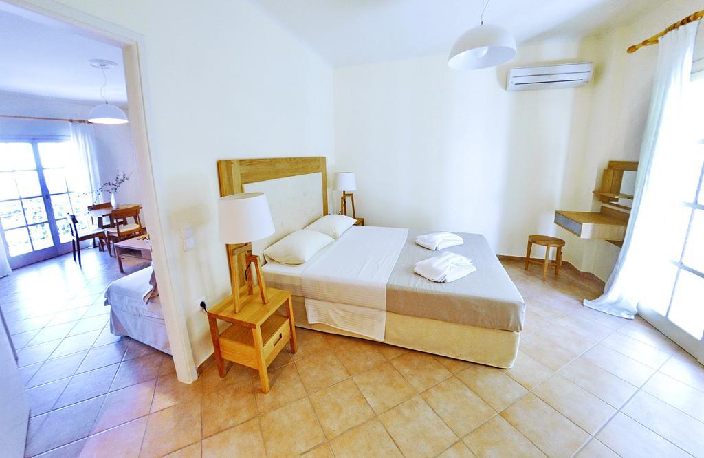 Vkastri Aparthotel Vassiliki Esterno foto
