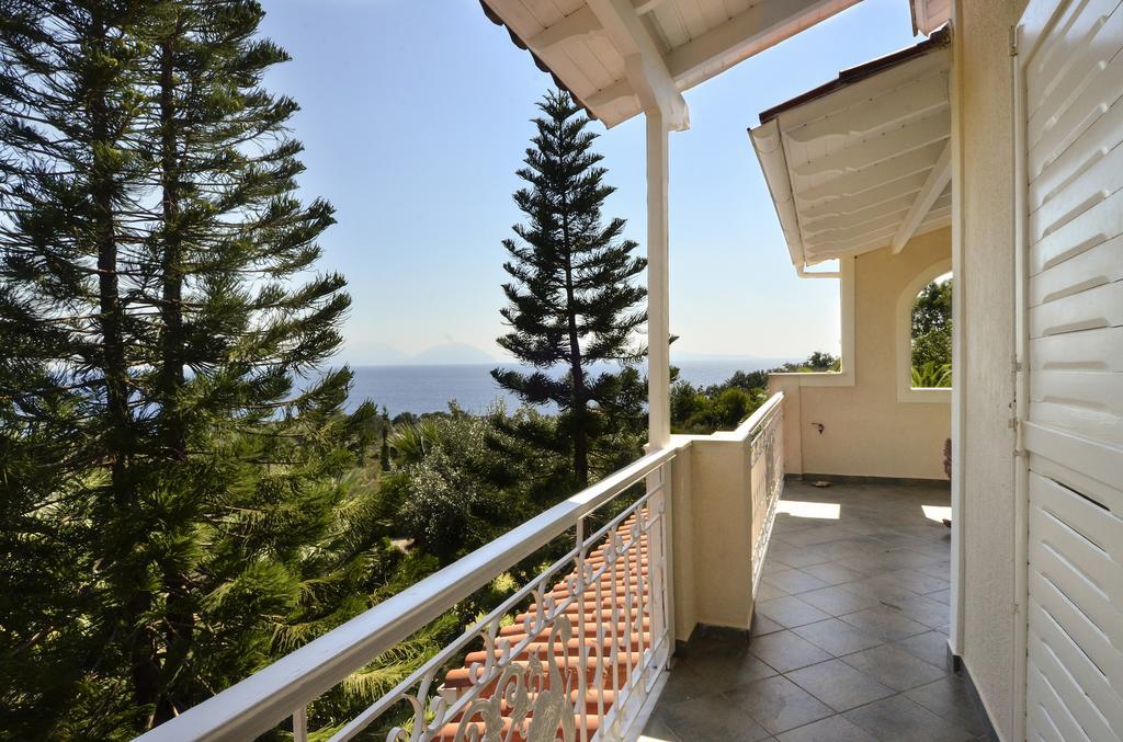 Vkastri Aparthotel Vassiliki Esterno foto
