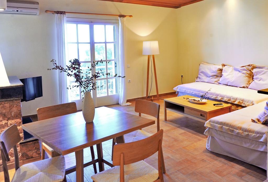 Vkastri Aparthotel Vassiliki Esterno foto