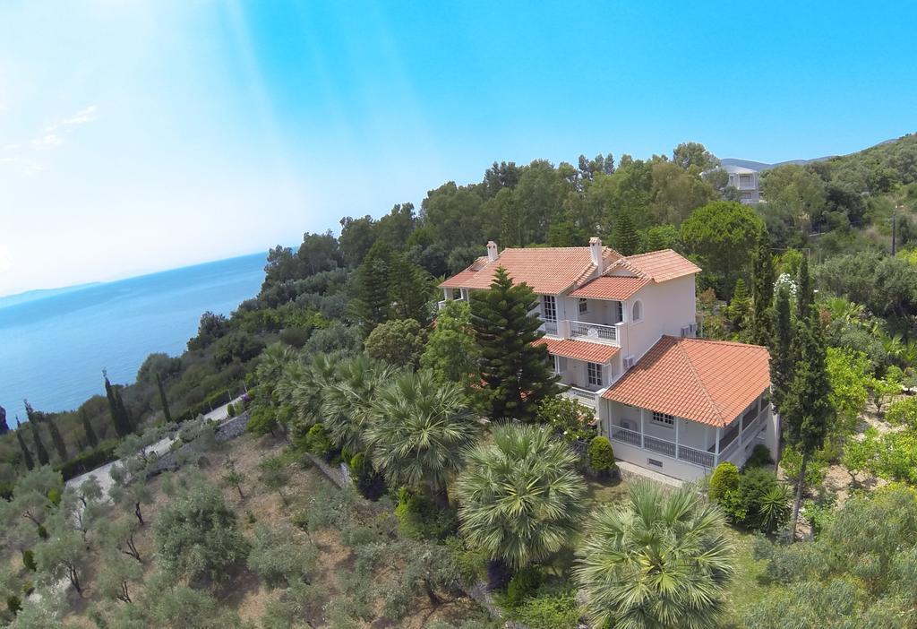 Vkastri Aparthotel Vassiliki Esterno foto