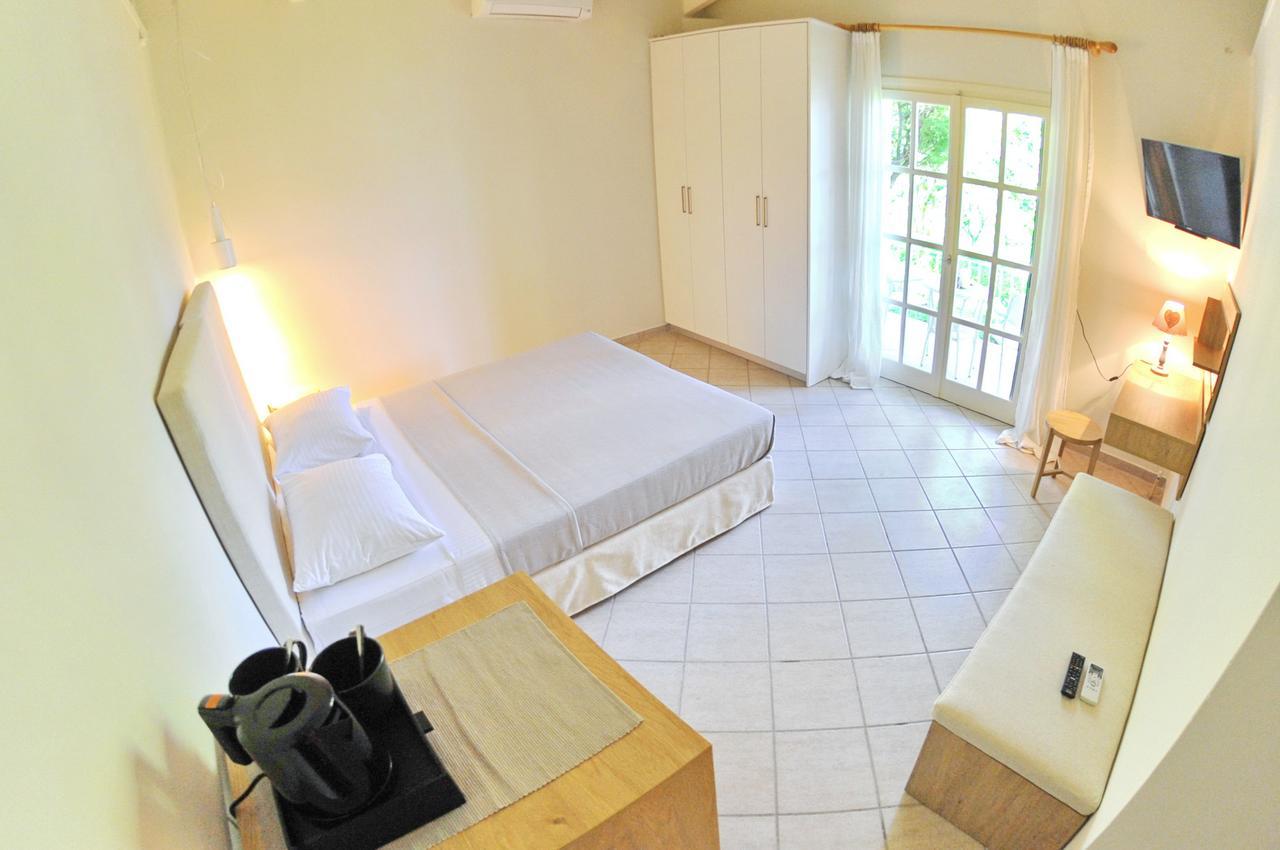 Vkastri Aparthotel Vassiliki Esterno foto